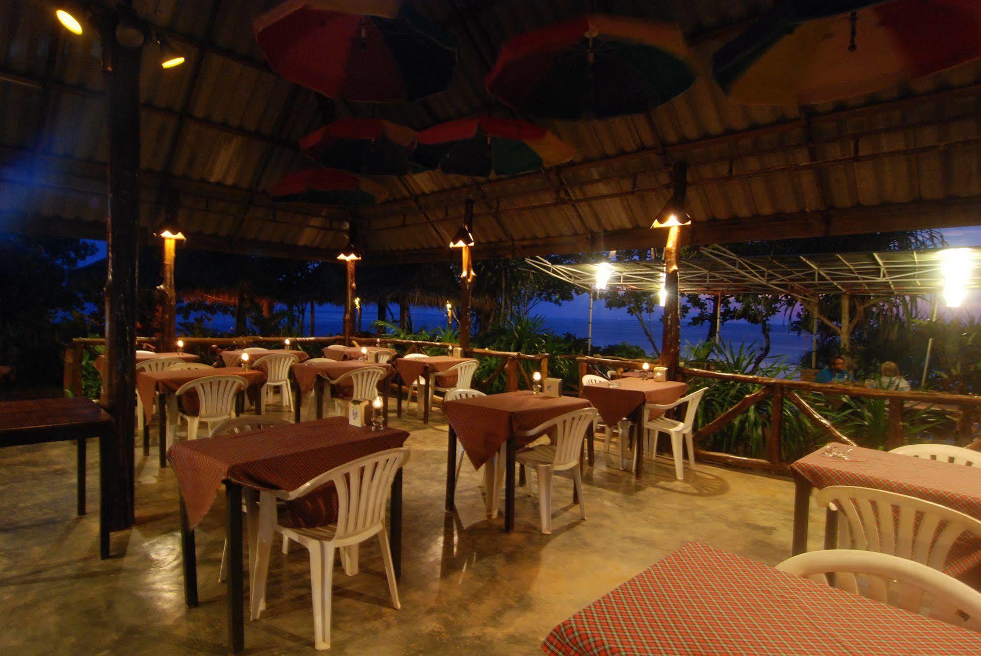 Lanta Coral Beach Resort Koh Lanta Ngoại thất bức ảnh