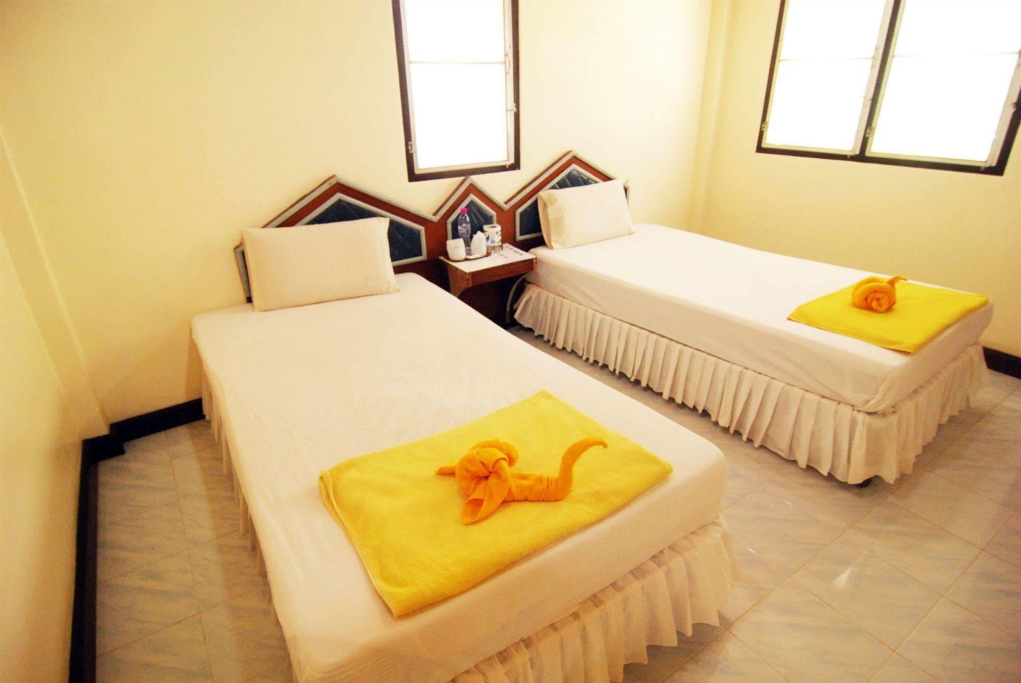 Lanta Coral Beach Resort Koh Lanta Ngoại thất bức ảnh