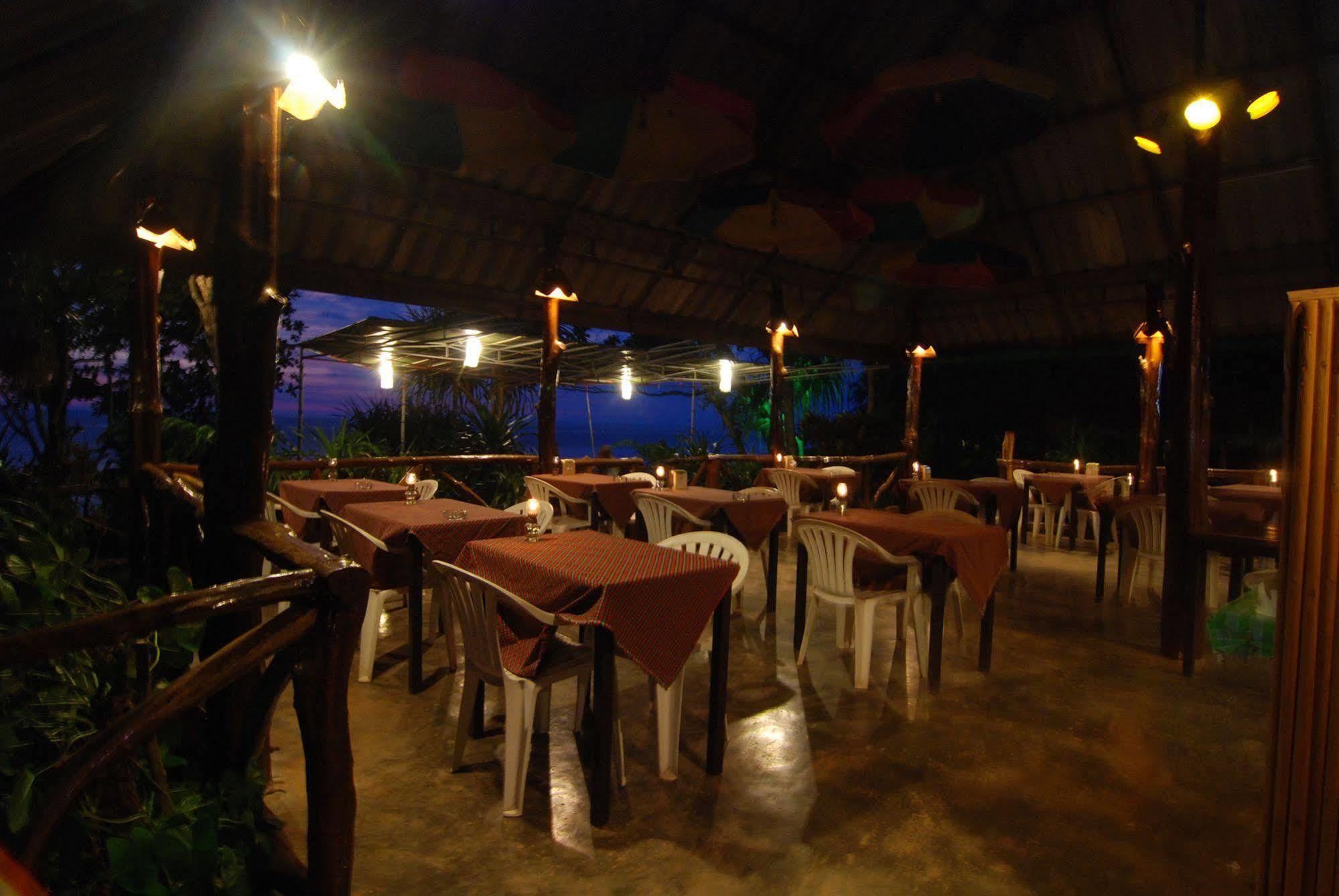 Lanta Coral Beach Resort Koh Lanta Ngoại thất bức ảnh